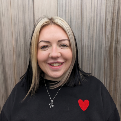 Justine Onyx Therapy Director - Focuses on sensory processing, emotional regulation, executive functioning, participation in everyday activities.